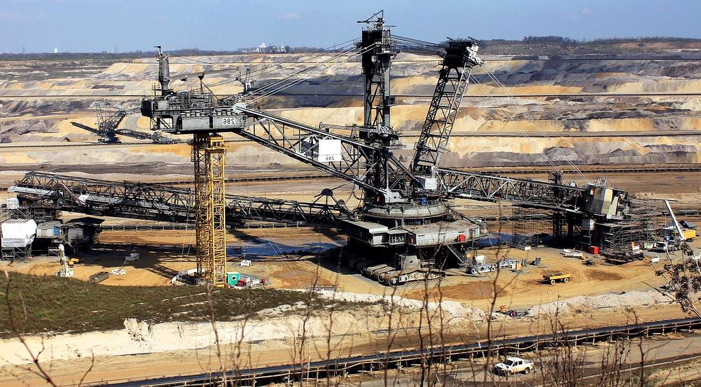 Non-renewable resources illustrated
